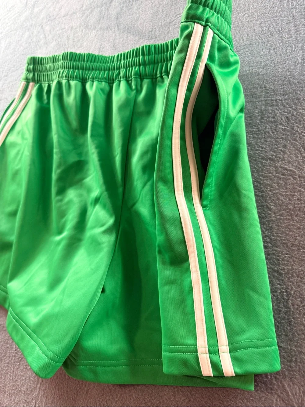 KBB By Kahlana - Mid-Rise ‘The Track Shorts’